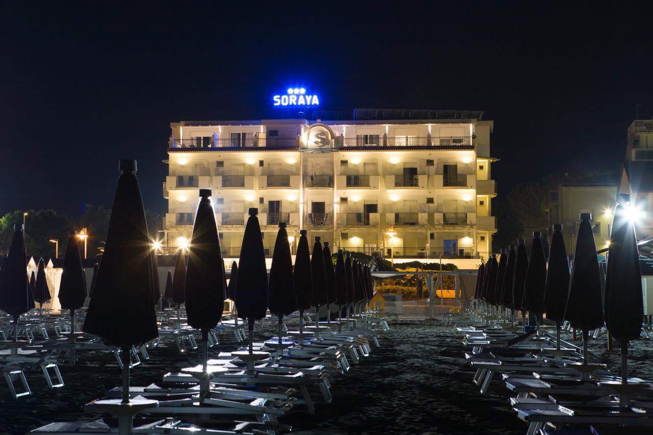 Hotel Soraya - Spiaggia Sawasdee With Beach & Parking Riccione Esterno foto